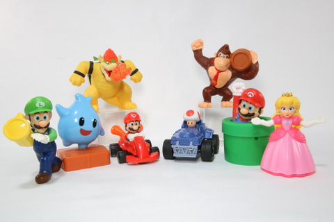 特別企画】マクドナルドの12月ハッピーセット「ザ・スーパーマリオ