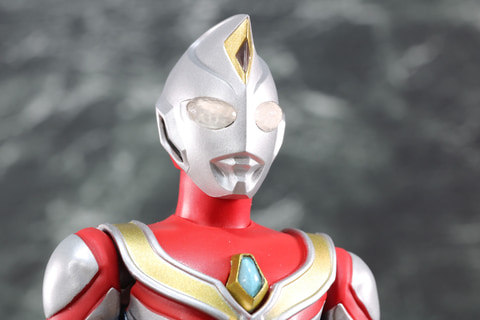 レビュー】「S.H.Figuarts（真骨彫製法）ウルトラマンダイナ