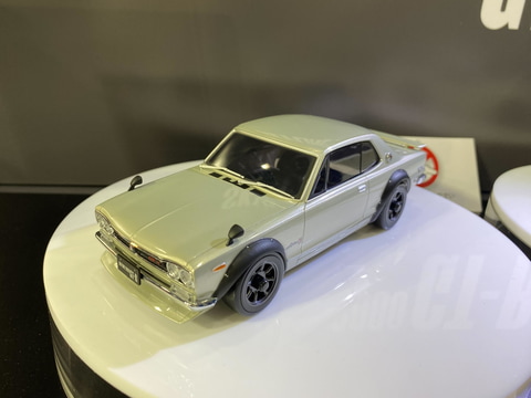 京商、RC「ミニッツAWD」より「フェアレディ 240ZG」と「スカイライン