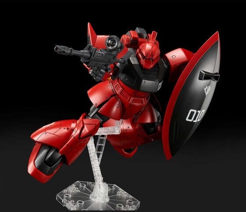 真紅の稲妻」の異名を持つジョニーの専用機「ゲルググ」のMGガンプラが