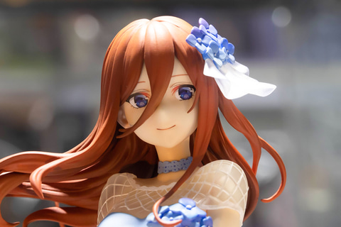 SHIBUYA SCRAMBLE FIGURE 中野三玖(なかのみく) -Floral Dress Ver