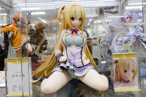 特別企画】【あみあみ展示撮り下ろし】巨大化した七海さんに目がくらむ