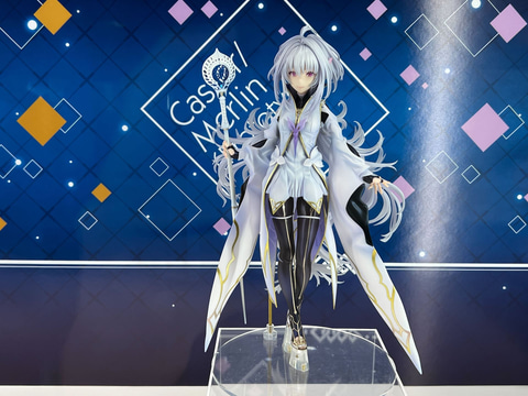 FGO」よりマーリンやカルナなどの新作フィギュアがアルターブースにて