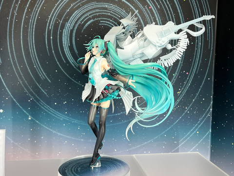 初音ミク」16周年を記念したフィギュアやプラモが一斉に登場