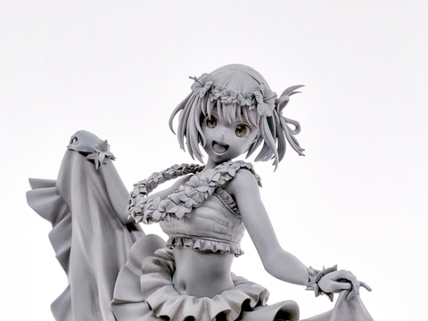 リコリコ」錦木千束、ハワイでの姿が1/7スケールフィギュアで立体化