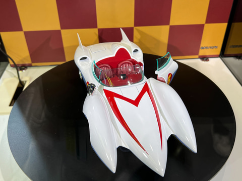 アニメ「マッハGoGoGo」より主役マシン「マッハ号」が超合金で登場