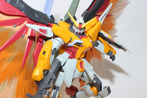 特別企画】【ガンダムベース撮り下ろし】「MG 1/100 ガンダムベース
