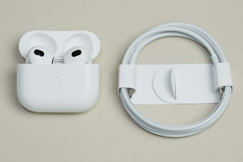 AirPods Pro 3 本体 新品 Apple AirPods 3 本体 充電ケース付き 付属品