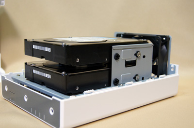 清水理史の「イニシャルB」】 写真や動画の保存先にちょうどイイ