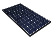 藤本健のソーラーリポート】“世界最高の変換効率”を謳う太陽光パネル