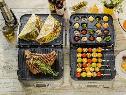 焼きそばとたこ焼きが同時に作れる「マルチグルメプレート」が実質