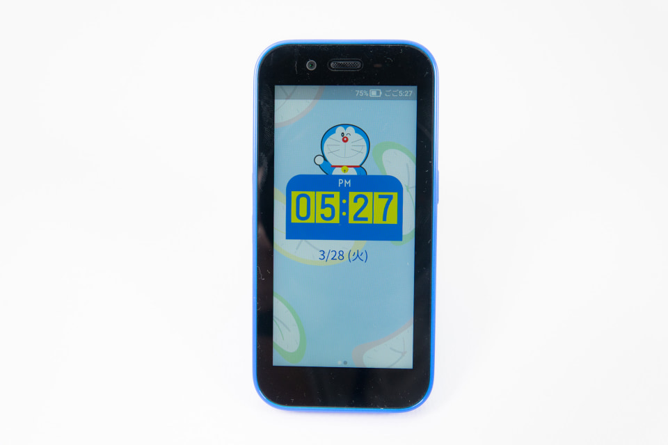 ソフトバンク「キッズフォン3 ドラえもん」クイックフォトレビュー