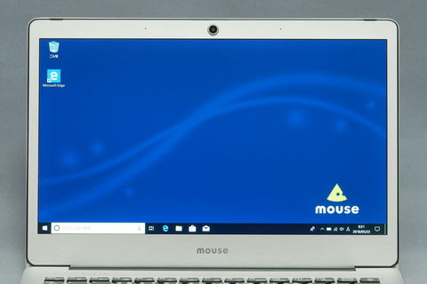 Hothotレビュー】3万円台でもチープさが見えない金属筐体の11.6型