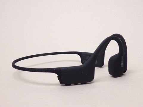 やじうまミニレビュー】IP68防水の音楽プレーヤー機能つき骨伝導