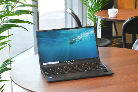 LIFEBOOK U9311/F Fujitsu 13.3インチノートパソコン Windows11 管