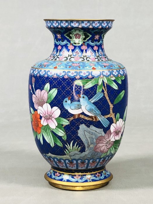 七宝焼 中国美術 花瓶 景泰藍 花入 大壺 高さ39cm 特大サイズ 細密彫刻