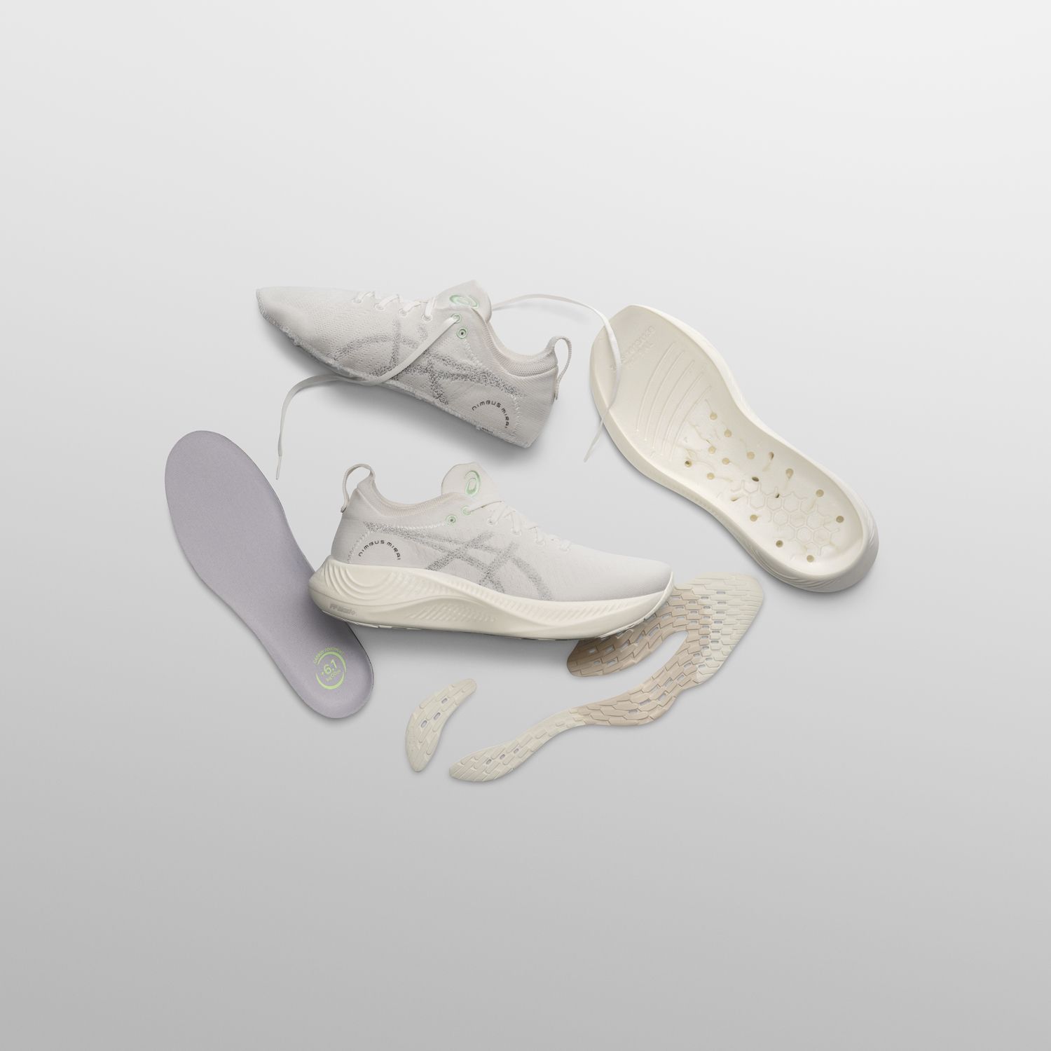 リサイクルできるランニングシューズ「NIMBUS MIRAI」を発売 お客さま