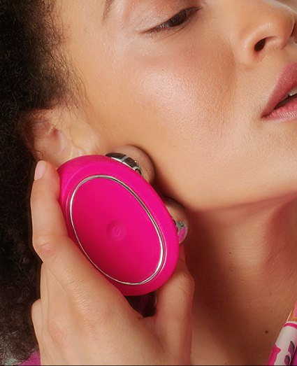 FOREO Sweden | BEAR™ | Perfect Gift