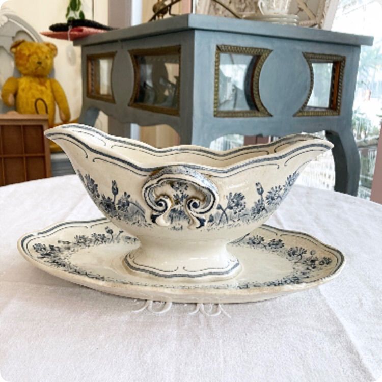 フランス直輸入】アンティークの美しさが際立つ サルグミンヌ 販売