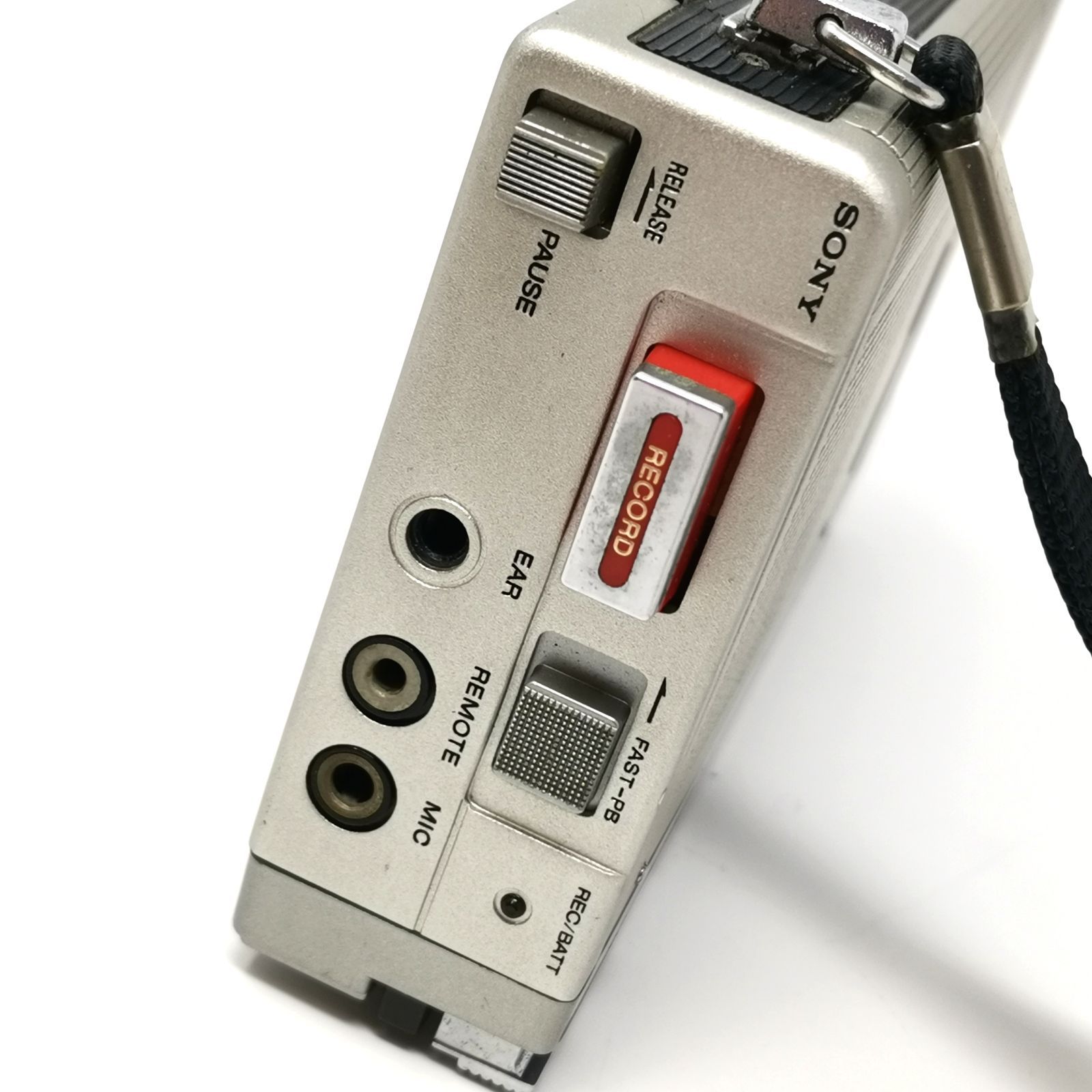 SONYソニー 初代ウォークマンの原型モデルTCM-100 プレスマン 定形外