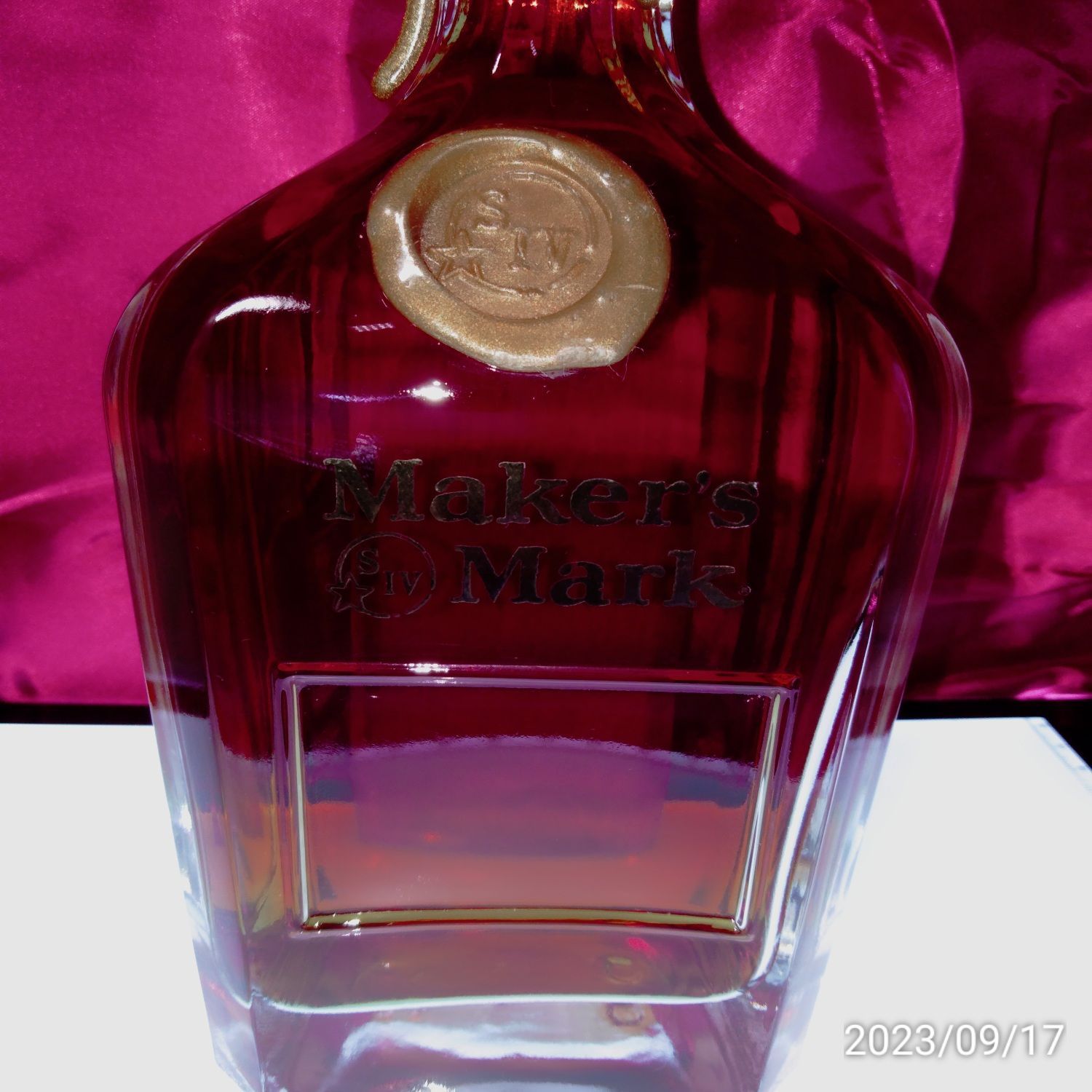 MAKER'S MARK VIP ゴールドトップ 未開封 メーカーズマーク VIP