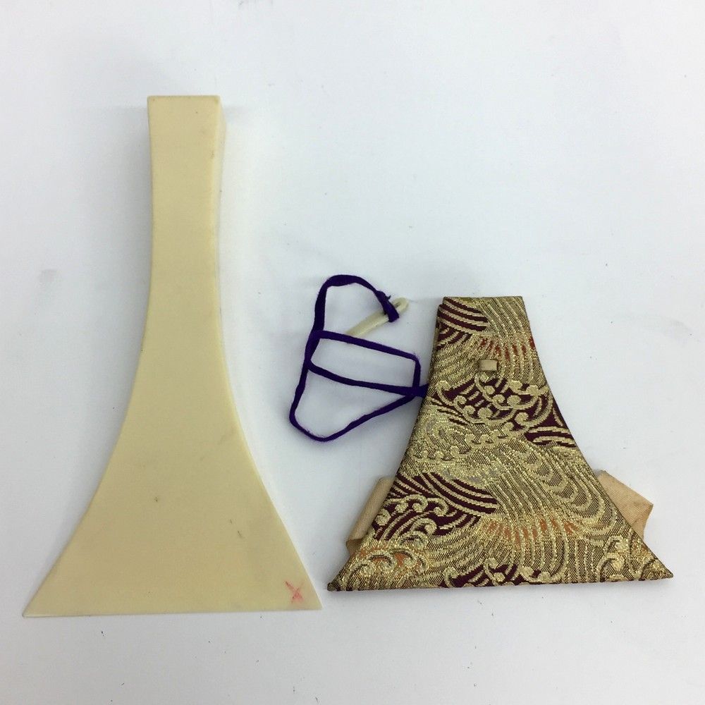 三味線本体 白黒 約90㌢短棹サイズ 付属品あり 三味線本体 白黒 約