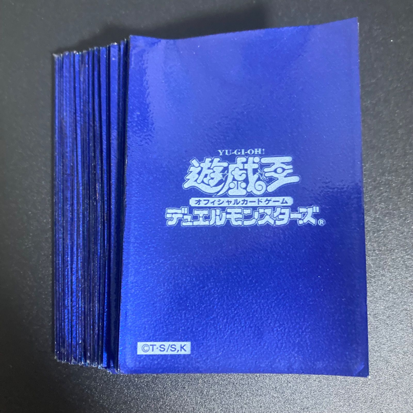 遊戯王OCG デュエルモンスターズ 初期ロゴスリーブ（青） 遊戯王 初期