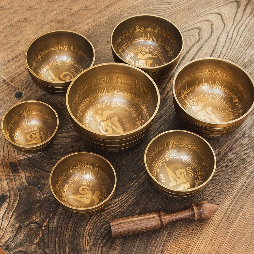 シンギングボウル(槌目) 912g ヒーリング チャクラボウル 密教法具