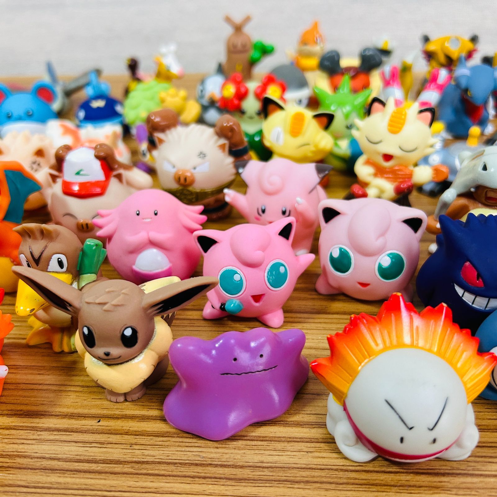 ポケモンキッズ 指人形 初期任天堂刻印含む400体以上まとめ売り