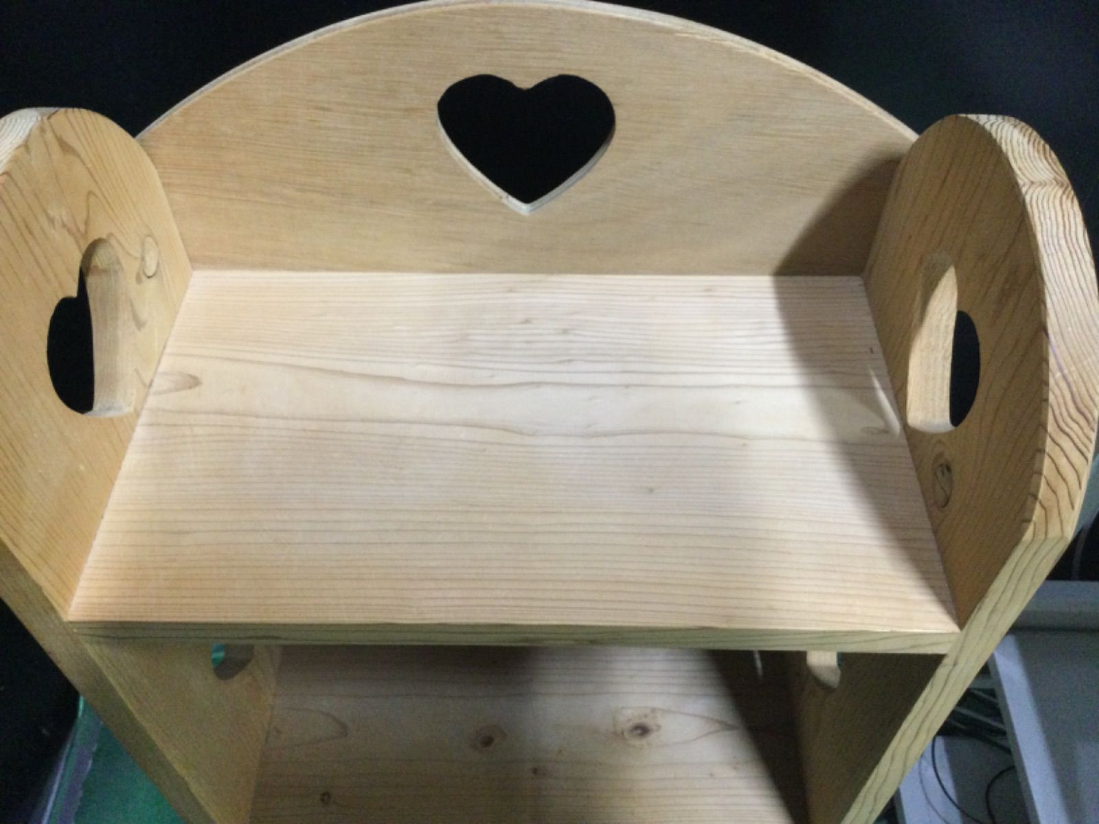 値下げ 節約 カントリー家具 木製ハート型 3段飾り棚 ハンドメイド