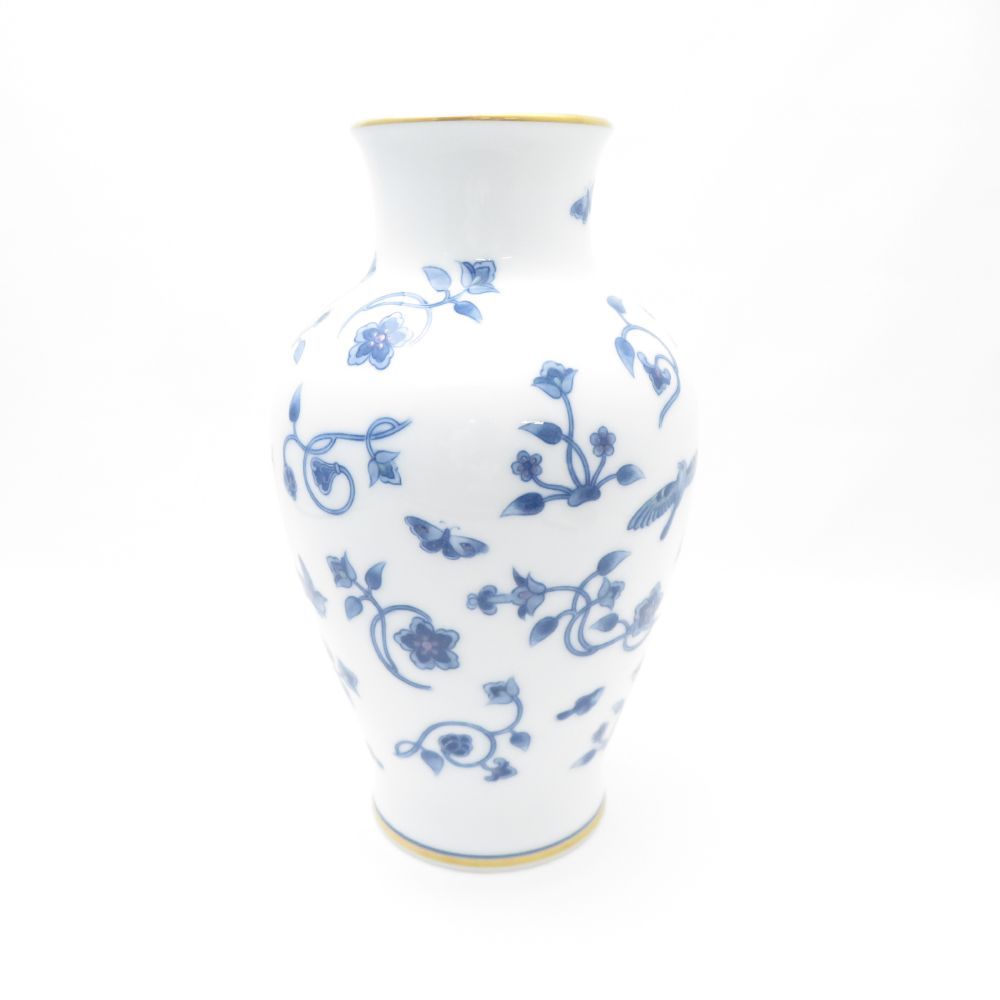 2165 大倉陶園 OKURA 花瓶 フラワーベース 金縁染付花蝶鳥文花瓶