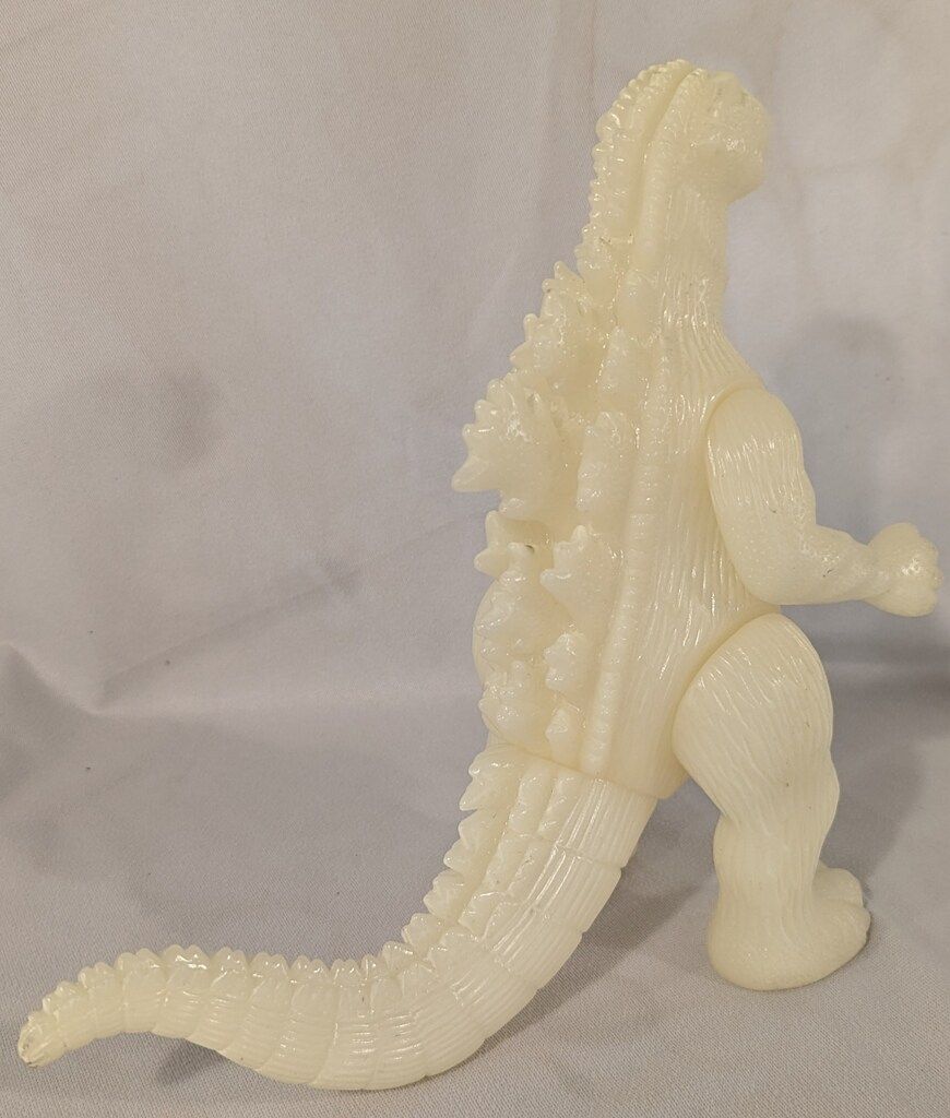 マルサン 世紀の大怪獣 逆襲ゴジラ 蓄光成型 未塗装 M1号 NEW