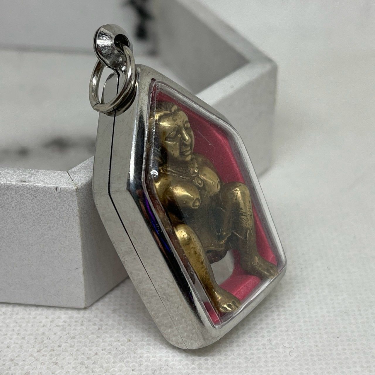 プラクルアン 仏教 女性 母親 タイ 呪物 民芸品 御守り お守り 御神体