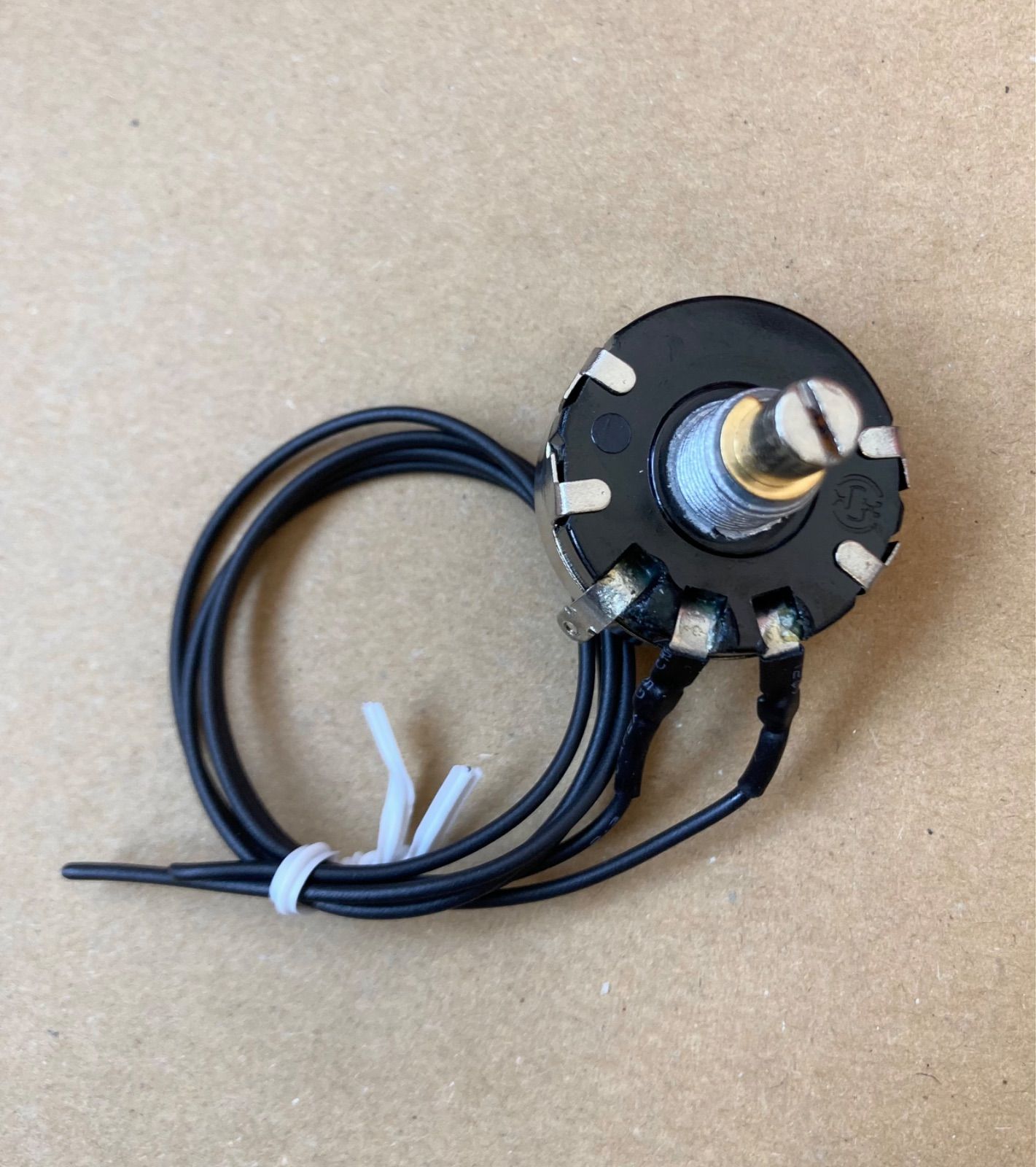 スロット用無段階ボリューム（大）70個 ウーファー対応 無段階