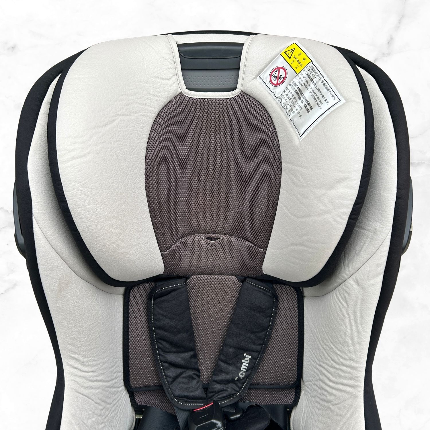 美品】Combi コンビ マルゴットS トリノグレー シートベルト固定