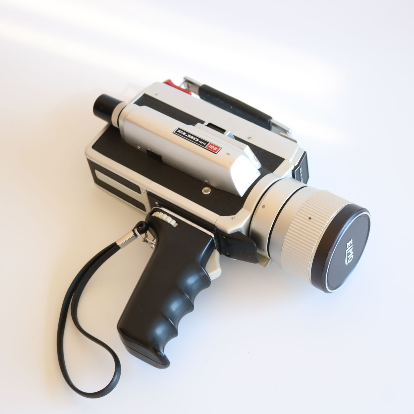 ELMO SUPER 最新 106 エルモスーパー106 8ミリカメラ ケース付き 8ミリ