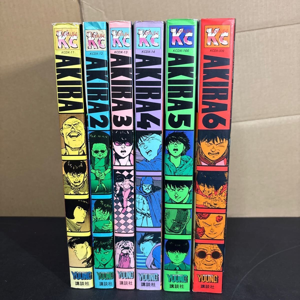 AKIRA デラックス版 割引 全6巻セット 大友克洋 講談社 美品『AKIRA