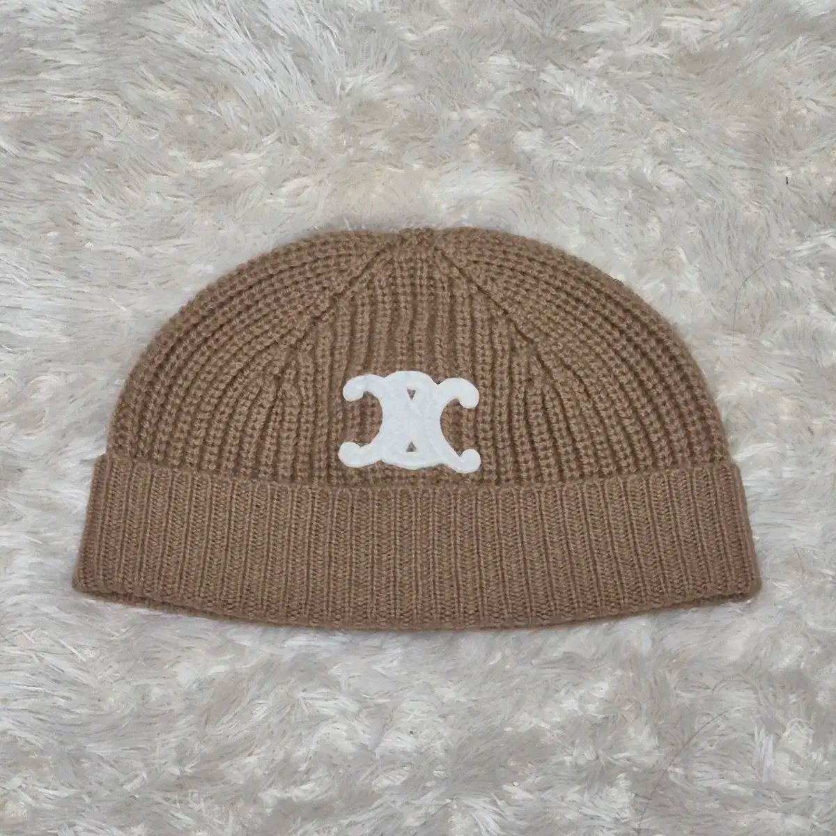 新品未使用 セリーヌ ニットキャップ ビーニー ユニセックス BTS