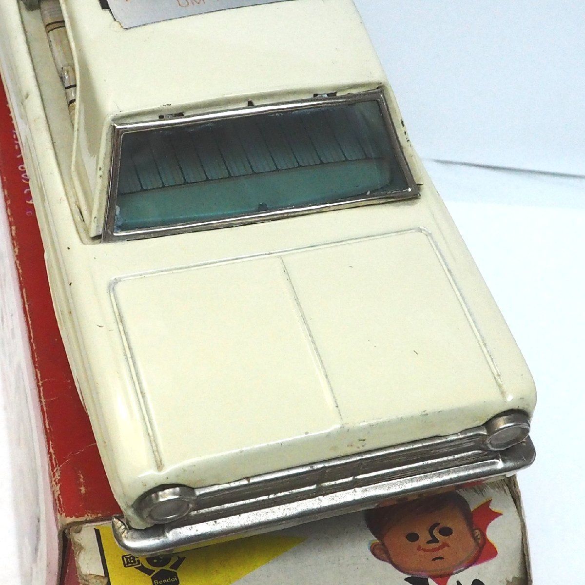 旧バンダイ フォード フェアレーン電動モーターハイウェイ動作不良tin