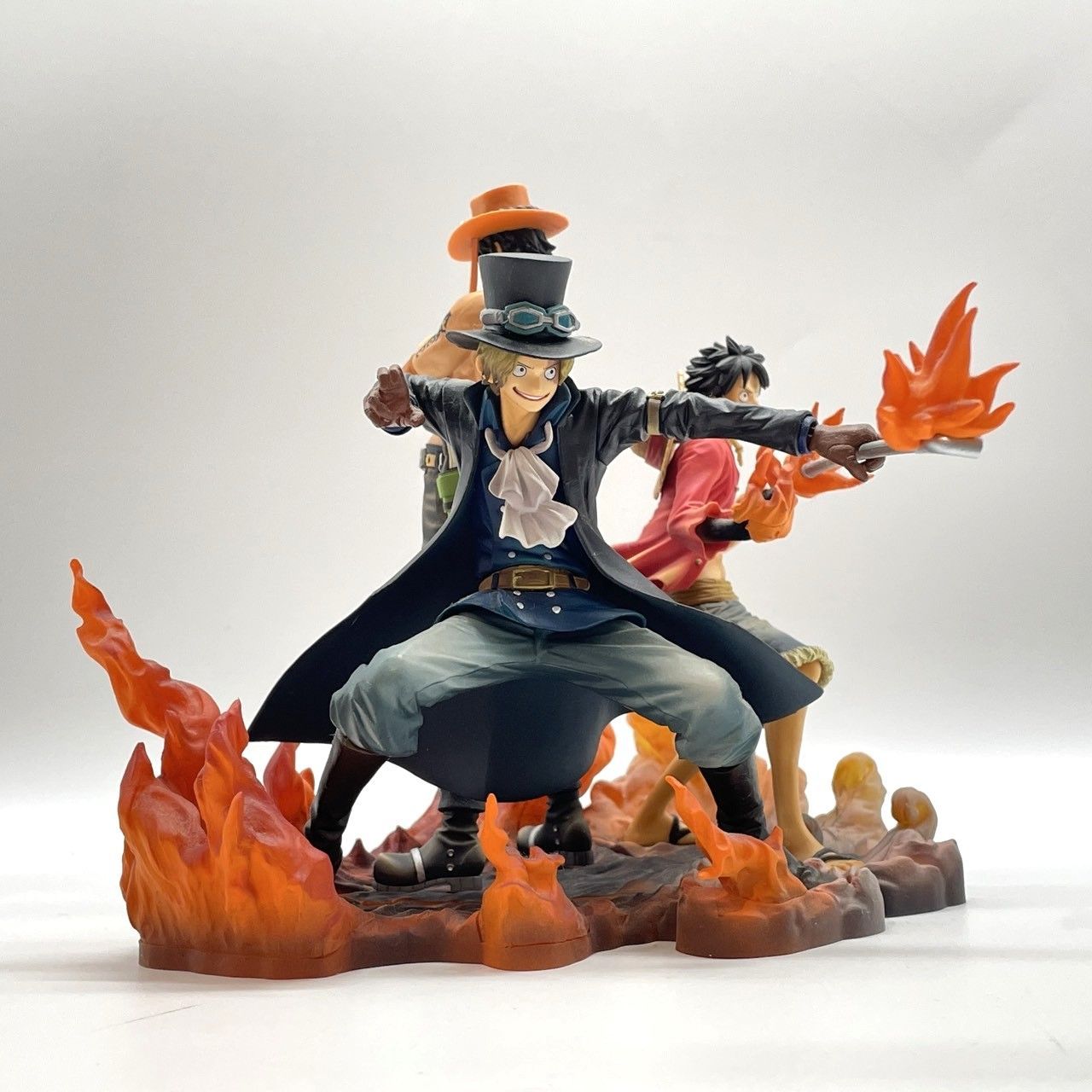 ☆ONE PIECE ワンピース 3兄弟 エース サボ ルフィ フィギュア セット