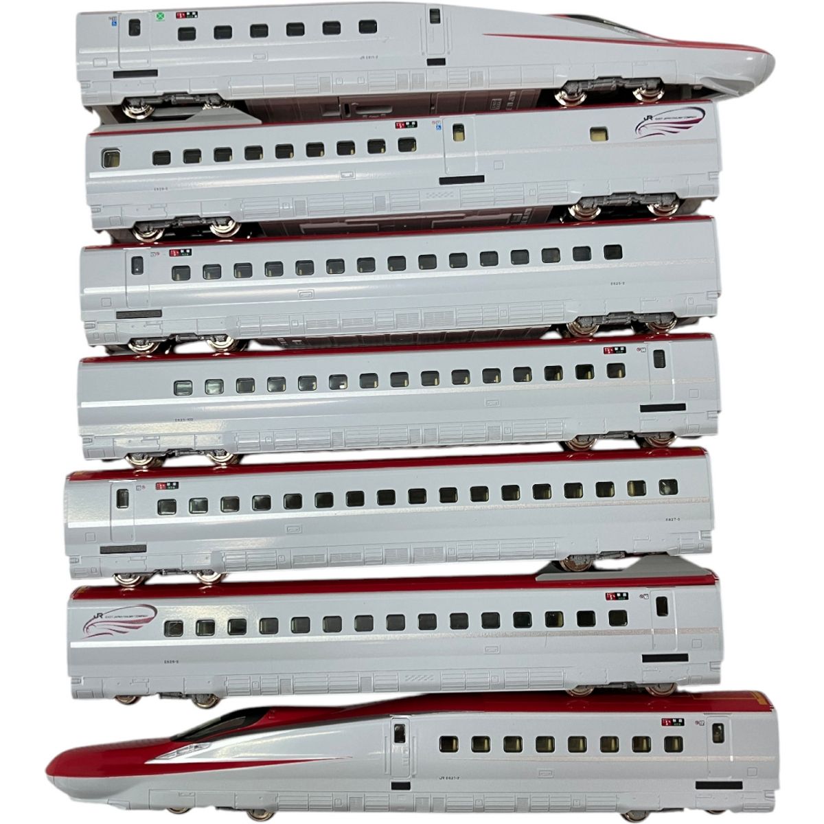 ☆【全車両室内灯装備】KATO E6系秋田新幹線「スーパーこまち」基本7両