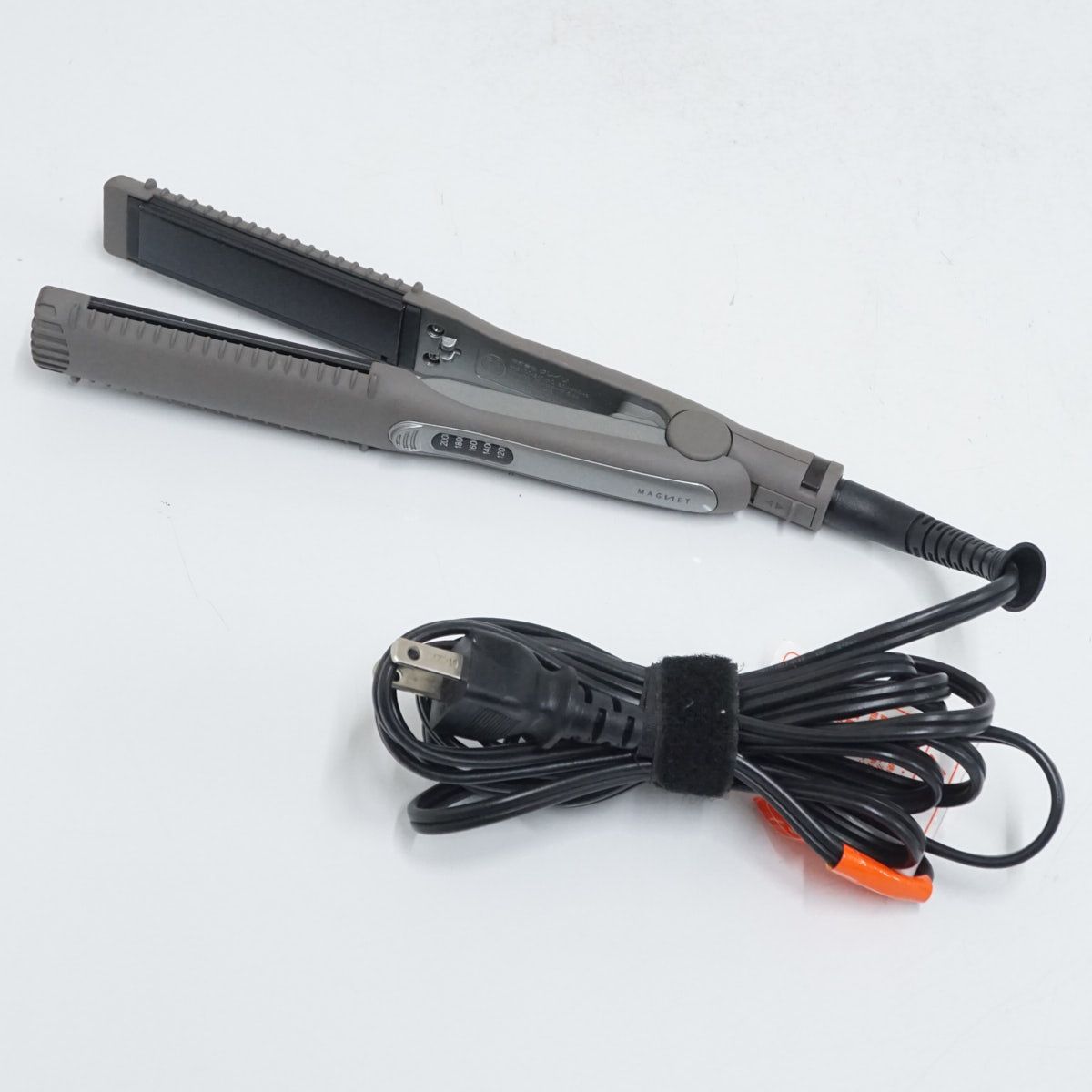 美品！マグネットヘアプロ ストレートヘアアイロン S HCS-G06G 箱無し