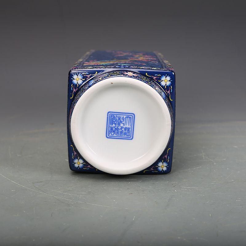 清乾隆藍底花卉図紋双象耳賞瓶 景徳鎮 陶磁器 装飾品 現代工芸品 美術