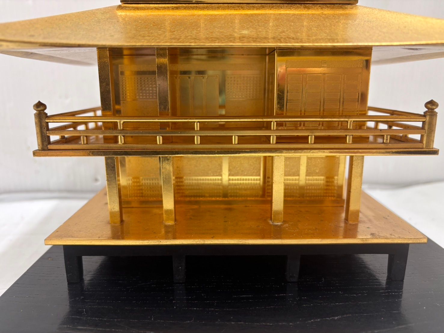 金閣寺 置物 金属工芸 金閣寺 置物 ガラスケース付 金閣寺 金属製 置物