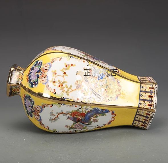 大清雍正琺瑯彩花鳥紋四方瓶 景徳鎮 陶磁器 装飾品 現代工芸品 美術品