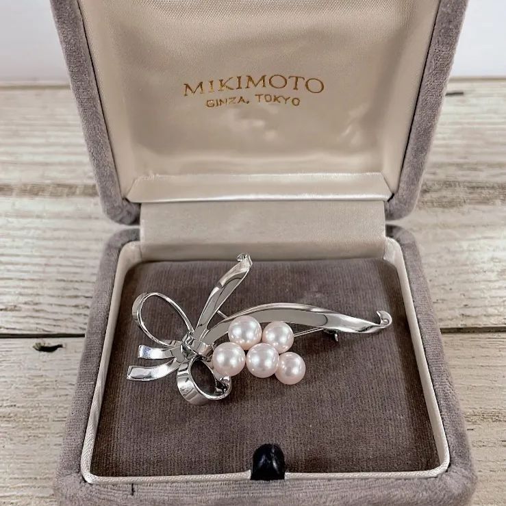 ミキモト パール リボンブローチ 愛子様 敬宮愛子様 ご愛用 ミキモト