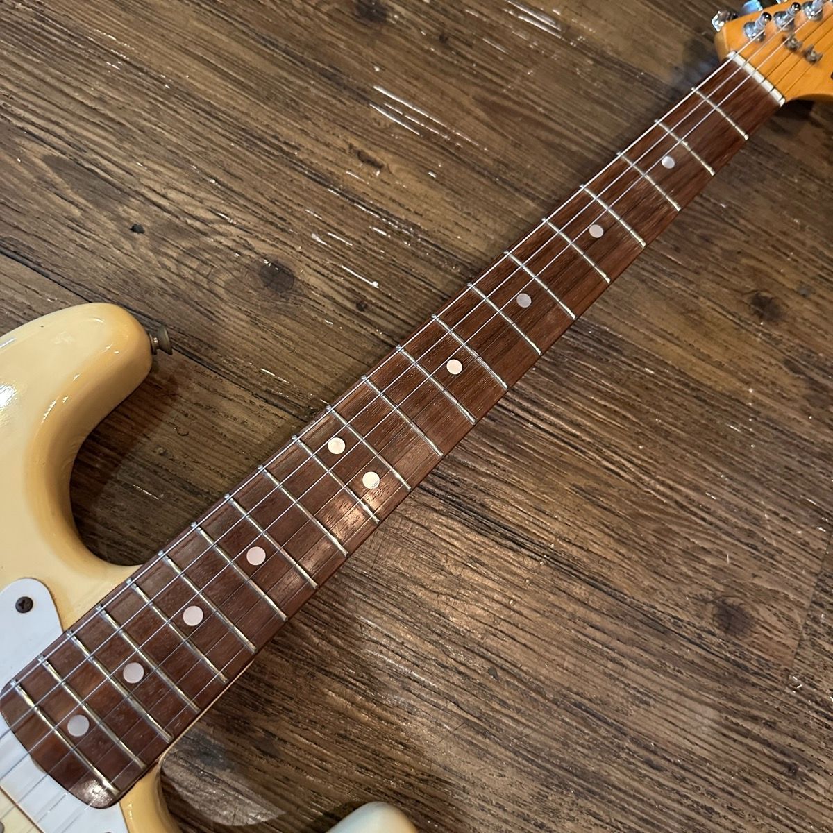 T18 フェルナンデス1970'年代 「石ロゴ」ムスタングモデル エレキ