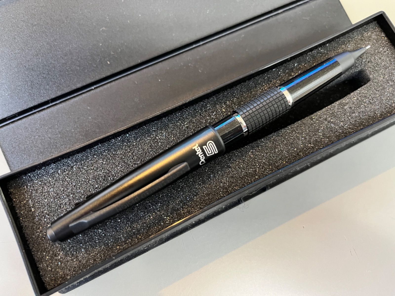 韓国限定日本未発売】ぺんてる＊ケリー0.5mm＊オールブラック 【公式通販】