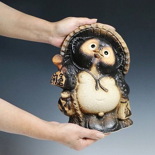 信楽焼 陶器製 たぬきの置物 消防隊員 特注 【公式通販】