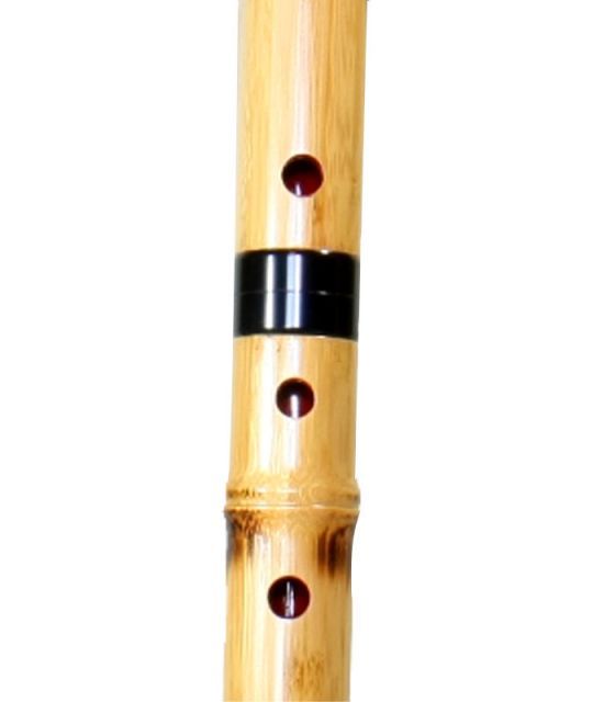 1尺6寸7孔尺八を 直接 吹いてみませんか？